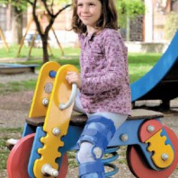Ортез коленный регулируемый детский medi ROM D kidz